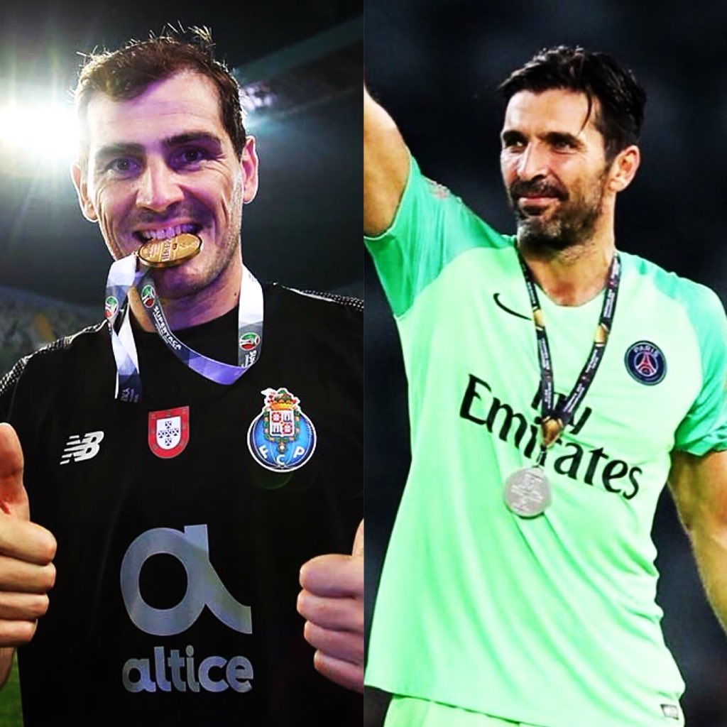 Dosis_Futbolera's tweet photo. 4 de agosto de 2018. @IkerCasillas, 37 años, campeón de supercopa portuguesa con el Porto. Gianluigi Buffon, 40 años, campeón de supercopa francesa con el PSG. 47 títulos entre ambos, 24 para Iker. Posiblemente los dos más grandes de la historia. ¿La edad? NADA MÁS QUE UN NÚMERO. https://t.co/Brkj7xdaCM