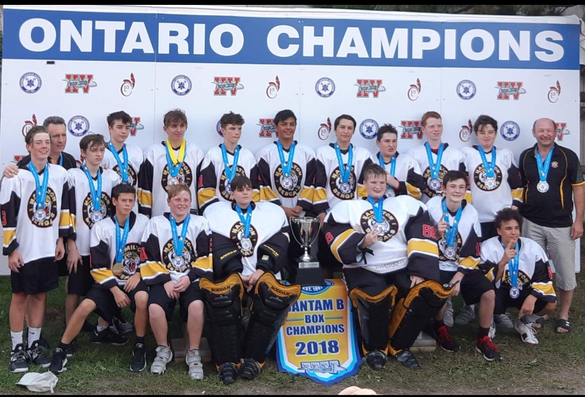 It was a winning day here at the Provincials as two of our Bengals teams are coming home Champions!! Our Peewees won an OT thriller over Gloucester, 8-6 and our Bantams followed that up with an 8-2 win over Niagara! Congrats to both squads!! 
#LaxFestivalXV #HamOnt