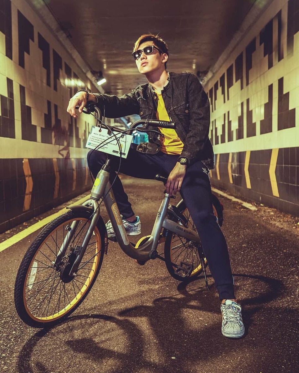 oBikeMY's tweet photo. Ride oBike with style.

Credit: @jc.ronin @the_ac_gramm

What's your story with oBike? 
Take a picture with oBike, tag us on Facebook with #oBiker #oBikeMY and the next photo featured in our page might be yours. ;) https://t.co/DGq59QhZhi