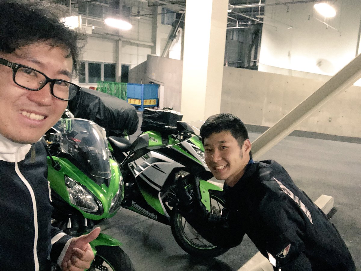 バイクでゆく！日本一周カホンの旅【28日目】

本日は山形市から新潟県の燕三条まで頑張っていきたいと思います👍✨

キャンプ好きなら燕三条に何があるかきっと分かるはず？！😁

ちなみに昨日の花笠まつりでNinja乗りの方とお会いしました！