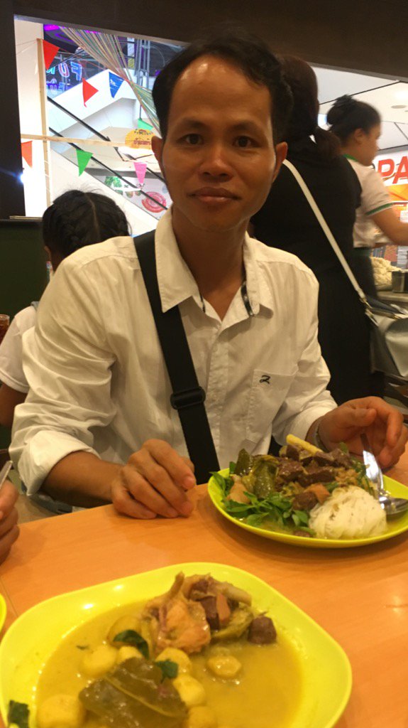 Pop67390656's tweet photo. กินข้าวเช้ายังครับ https://t.co/e7zYda8wun