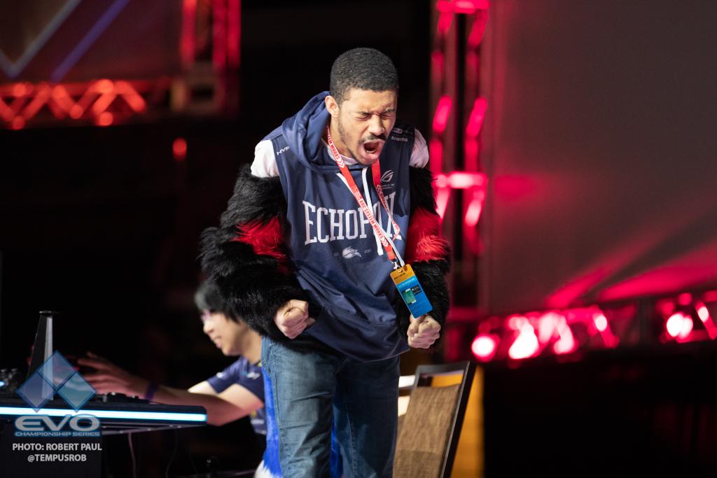 tempusrob's tweet photo. #evo2018 https://t.co/XAD9rm2kaU