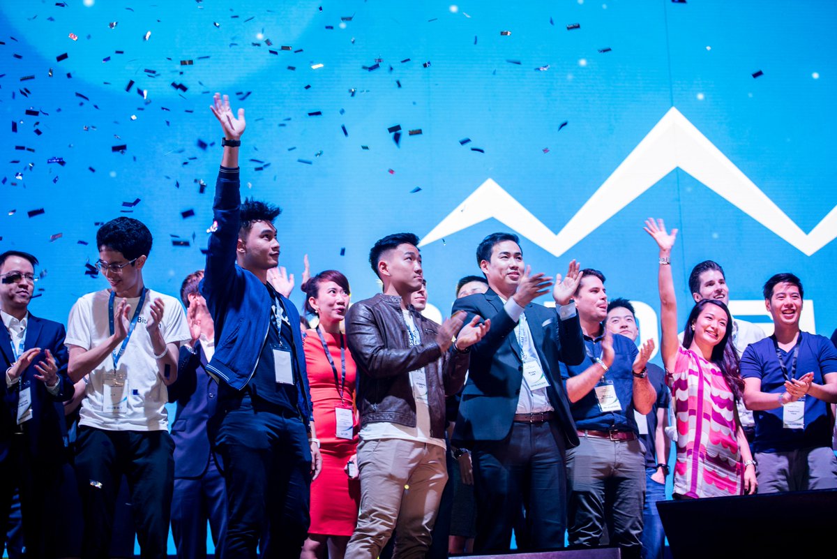 HybridSummit's tweet photo. Thanks all industry experts, educators, investors, influencers, development professionals and media friends for making our #HybridSummit2018 a great success! https://t.co/dU85qGn1l2