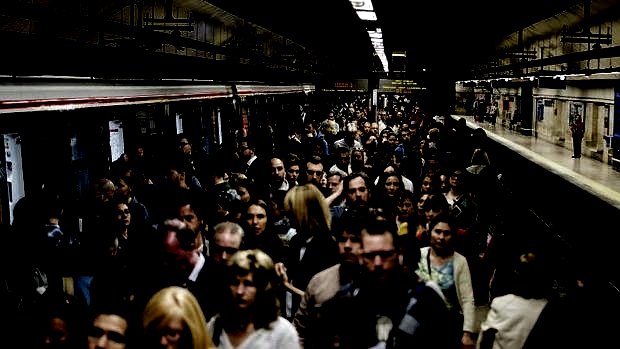 Algunas buenas razones para liberarse del trabajo I revistanada.com/2018/08/06/alg…