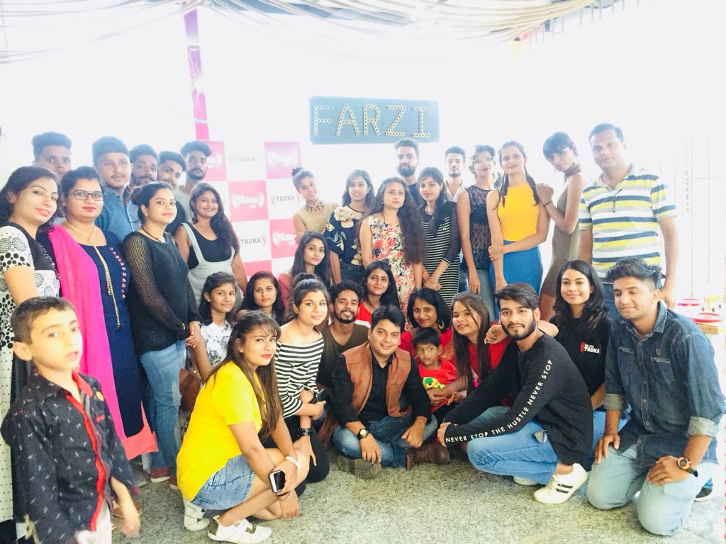 rjamanofficial's tweet photo. @FM_Tadka celebrates friendship day with Udaipurites ❤️👍
#fmtadka #friendzone #udaipurlocal #rjaman #soundsgood #farzicafe https://t.co/T3KzhPAWEZ