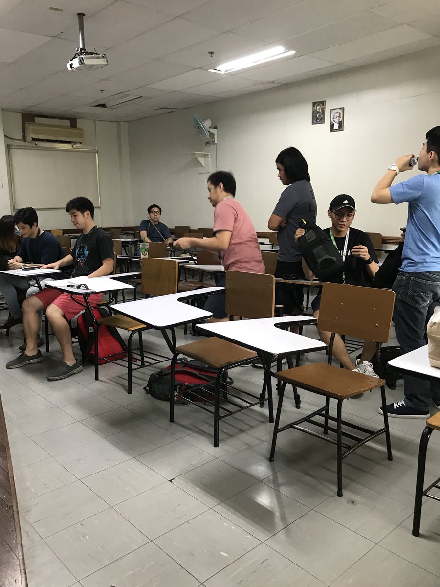 _BLAZE2020's tweet photo. CLASSES ARE IN SESSION! 📚 ACTIVE HAPPENING NOW 💚😊 https://t.co/uN0SO3AiVO