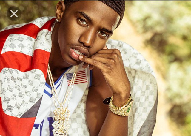 Daeriy_'s tweet photo. Jesús 😫😍😍 @Kingcombs https://t.co/dOU0WQcw1z