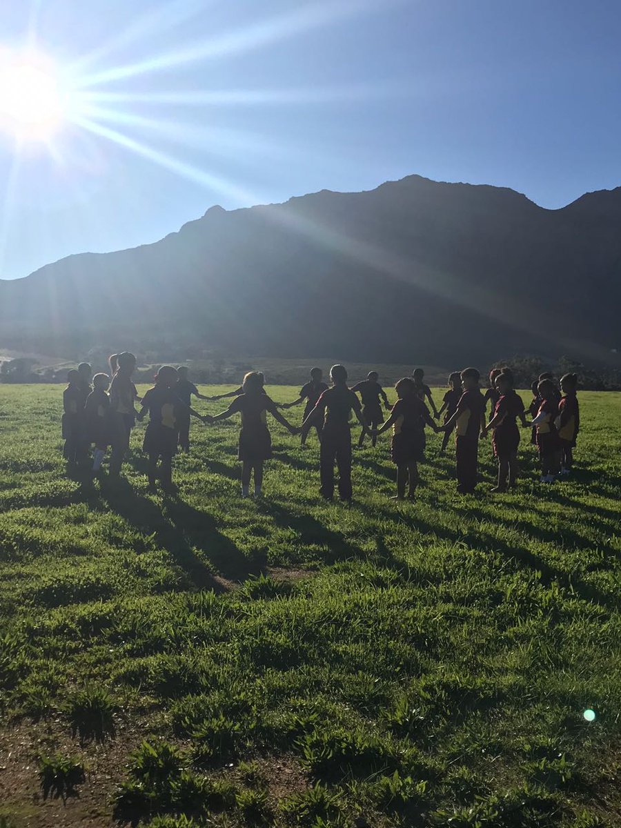 #MotivationMonday  
"Champions keep playing until they get it right."