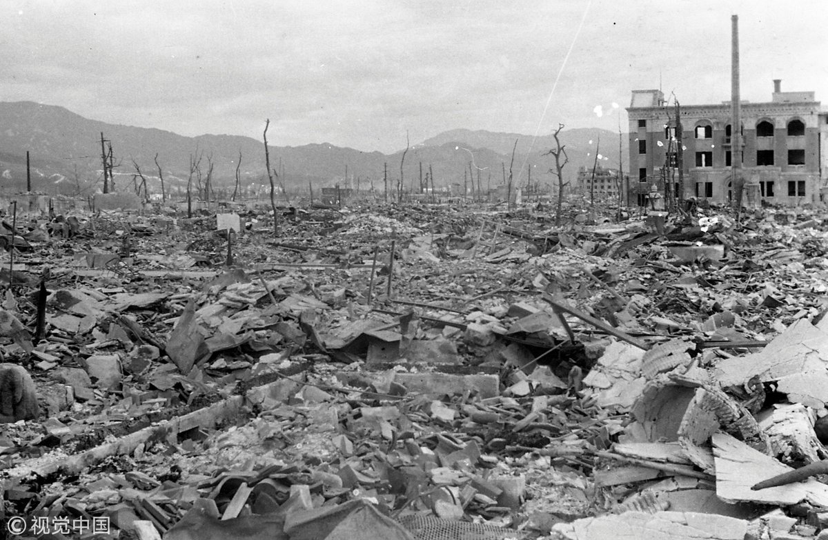 CGTNOfficial's tweet photo. #OnThisDay in 1945, the US dropped a nuclear bomb over #Hiroshima, Japan, killing tens of thousands in the world's first ever nuclear attack. The second followed just three days later, on August 9, when the US hit Nagasaki. Japan announced an unconditional surrender on August 15 https://t.co/OBelb2K1Bd