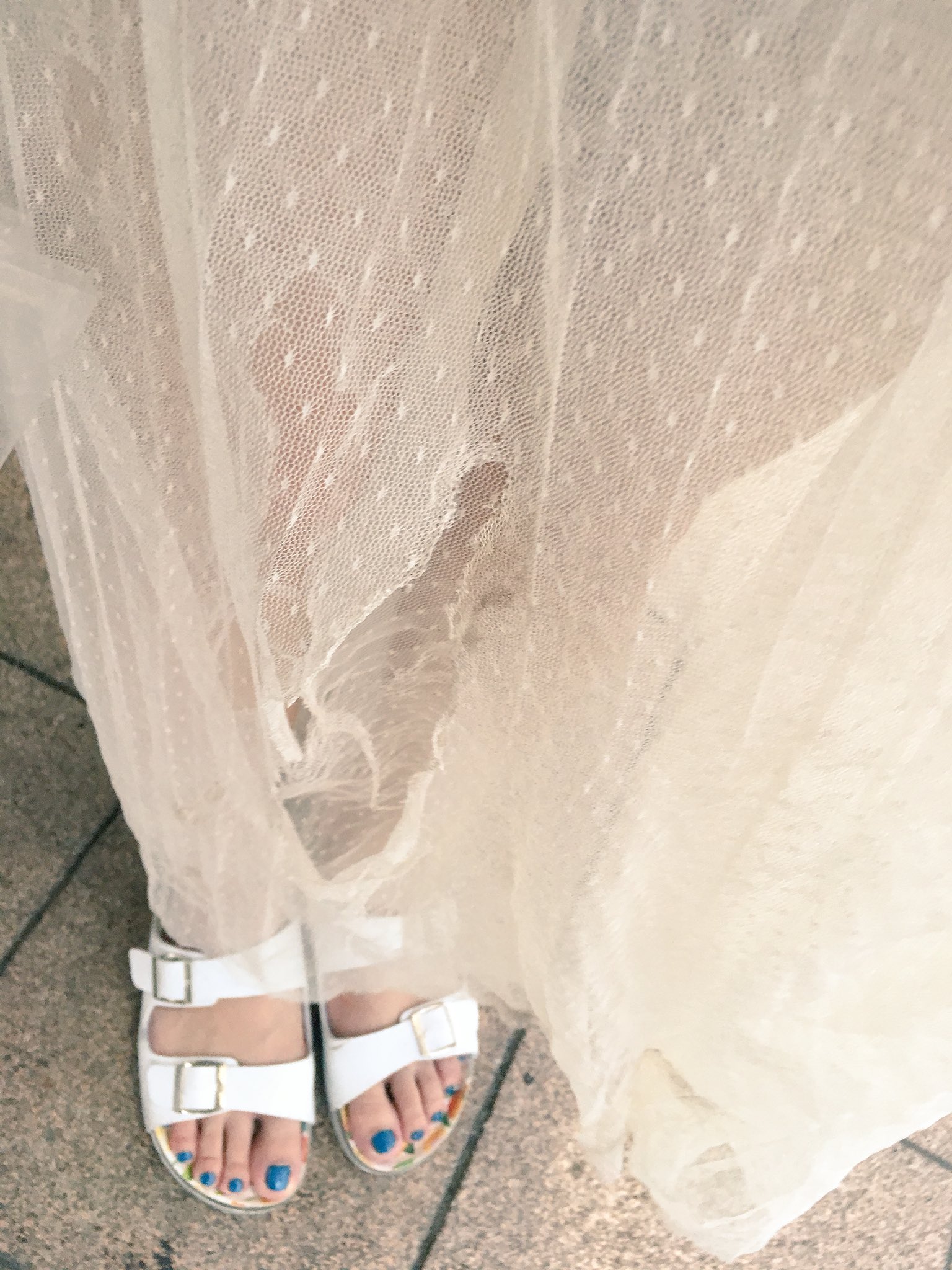 ロングスカートで自転車はマジで危険 Twitter