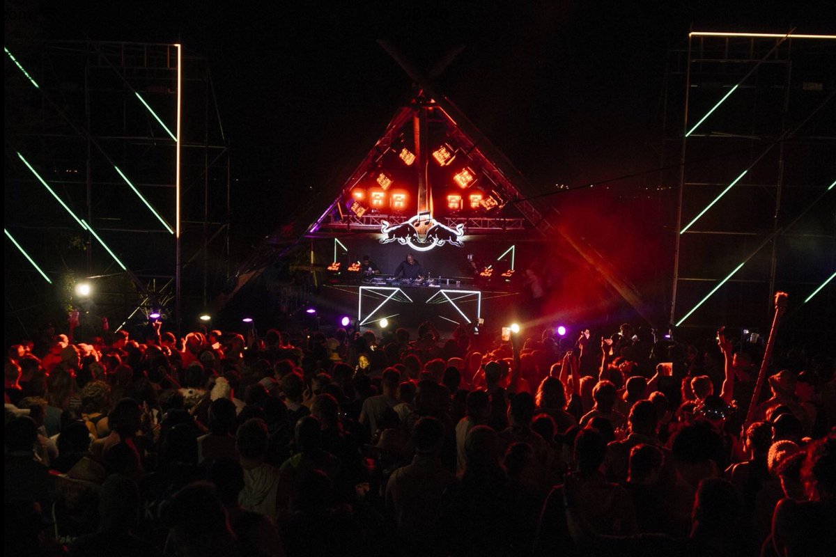 Get a taste of what lies ahead with this <a href="/oppikoppi/">Oppikoppi Festival</a> playlist 🎧 win.gs/2KmSv1p