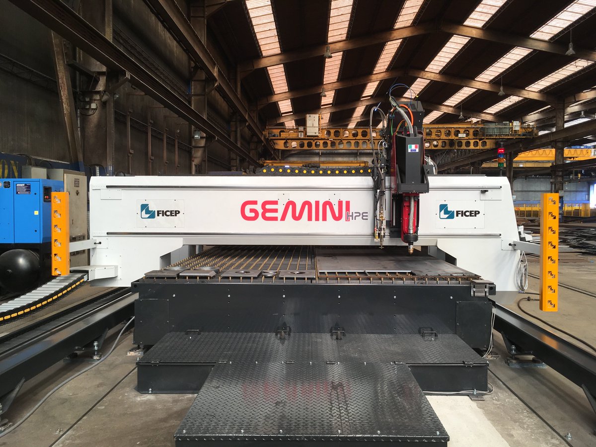 ficepfrance's tweet photo. [ACTU] Belle installation chez #prafer @KloecknerFrance d'une #gemini HPE 32 ! #ficep #steelthinking https://t.co/F9LzuCvWSc
