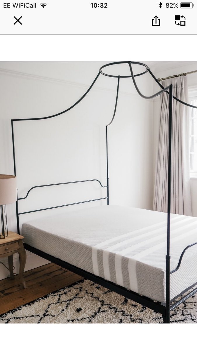 Monday mornings made all the harder by getting out of the comfiest bed ever! Read my <a href="/LeesaSleepUK/">Leesa UK</a> mattress review on the blog and get £100 off! #Sponsored thegreeneyedgirl.co.uk/2018/08/05/lee…