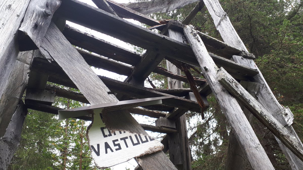 Hirvenpyynti lähestyy. Otan vastuun, en nouse. #hirvitorni