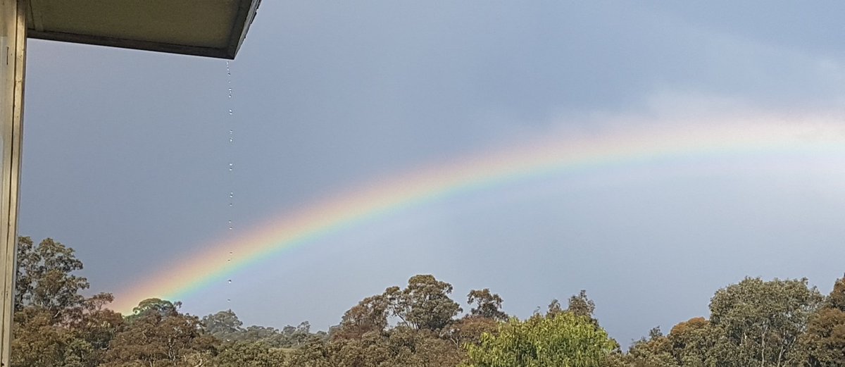 Sending you a rainbow to feel better @Pink. #whereilive #victoria #sendrainnorth @hartluck @pinkiesfamily @kirralee_kelly @EvaGardner @markyplanet @REINAHIDALGO521 @PinkGlobalArmy @KhasanB84