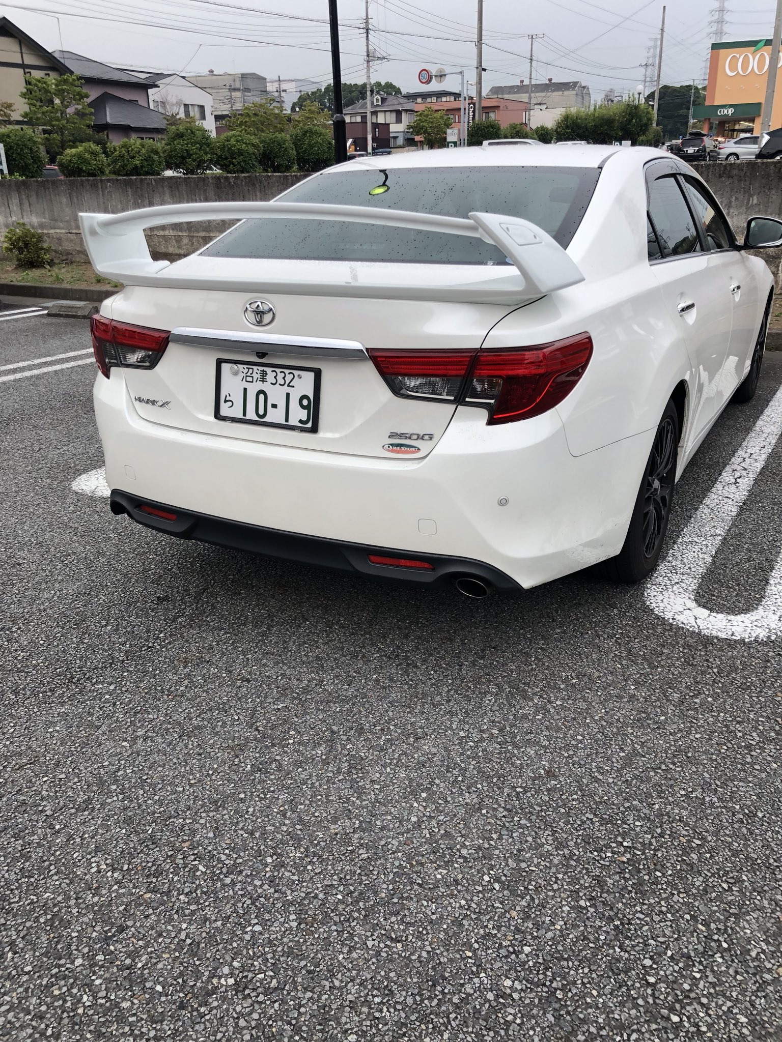 トヨタ マークX GRX130/133 リアウイング ROWEN