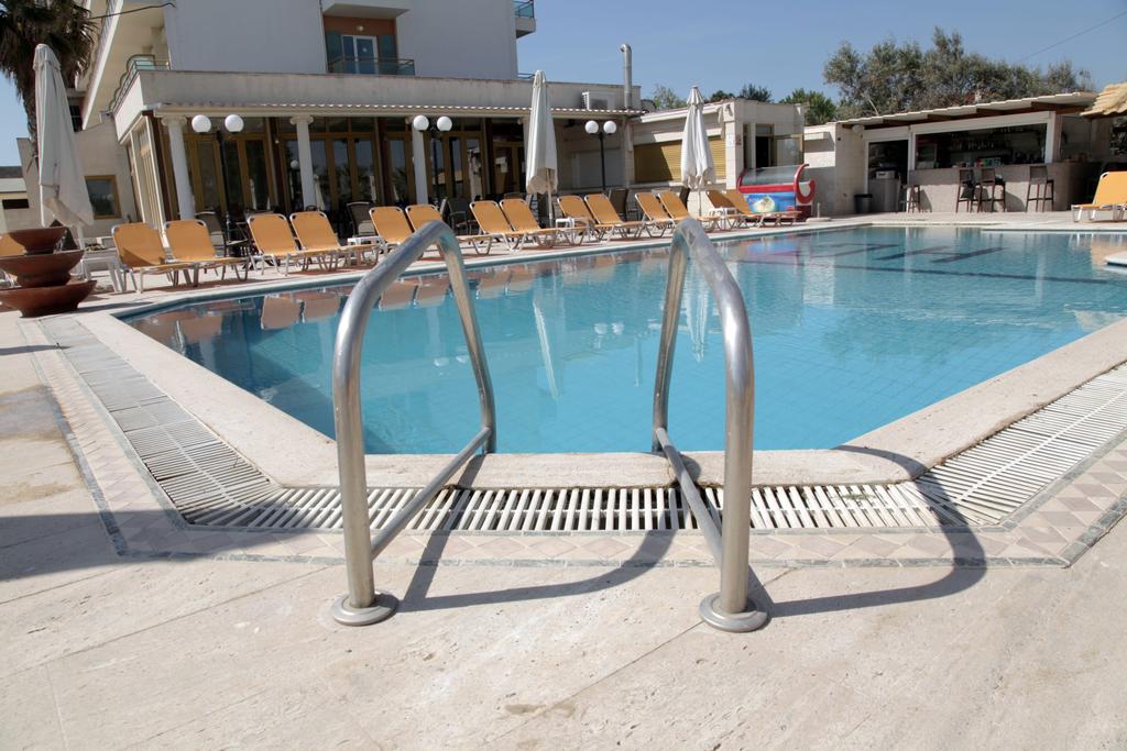OlympicTravelSr's tweet photo. DODATNI KAPACITETI U HOTELU SANTA BEACH 4*, AGIA TRIADA !!!
10/08-20/08 i 12/08-22/08
#santabeach #agiatriada #lastrooms
Za vise informacija :
https://t.co/44C1Q1THcY https://t.co/eOyJ0QrIsA