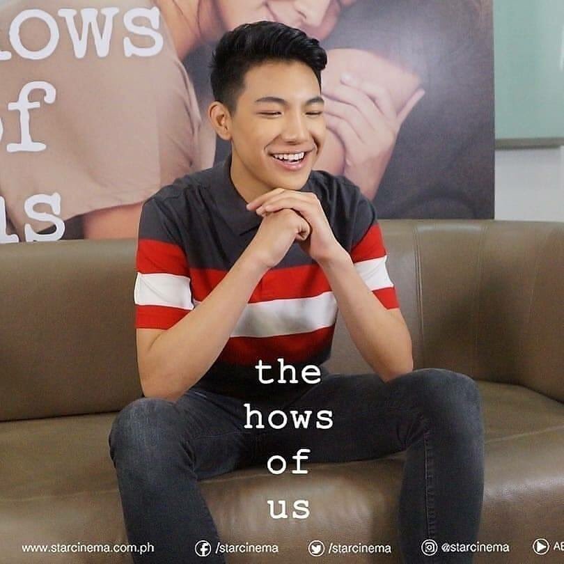 kenjisaito82's tweet photo. Regrann from @StarCinema - "Ako po si Yohan sa pelikula. And kapatid ni George, which is si Ate Kath (Bernardo)," Darren says. "Yohan has diabetes. His personality is very makulit, very loving." #THOUSCChatDarren #TheHowsOfUs @Espanto2001 https://t.co/1uO7p5O9Ci
