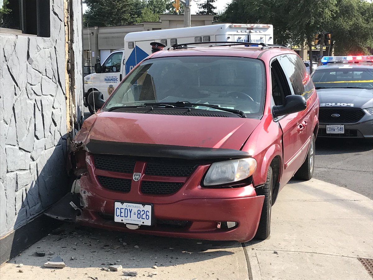 craig_wadman's tweet photo. A minivan has crashed into the Wally pub at O’Connor and Donlands. @CityNews on scene trying to find out more. https://t.co/Iem91pByJW