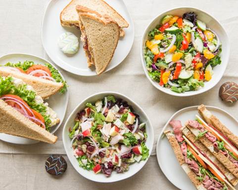 FreshboxCaters's tweet image. Lunch for a crowd is easy. Just click here. freshboxcatering.catertrax.com #lssnetworkofhope #socialenterprise #columbusohio #feedyourappetite #nourishyour community #asseenincolumbus #HealthyEating #healthyeats