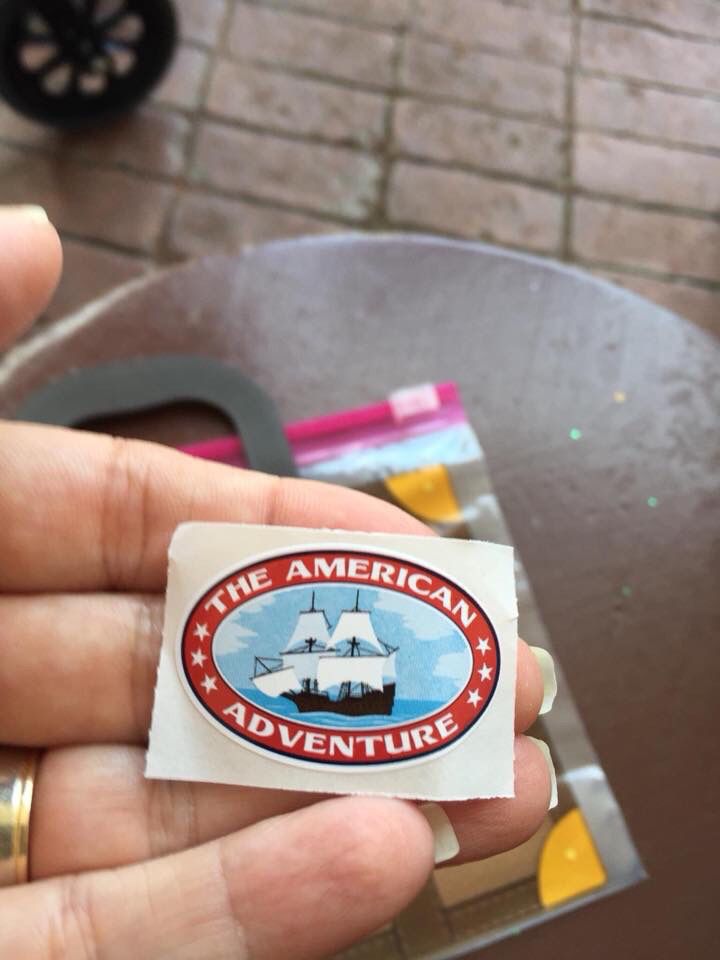 UponAStarTravel's tweet image. How cute are the new Kidcot Station souvenir luggage baggies?!
.
.
.
#epcot #kidcot #funstop #waltdisneyworld #souvenirs #disneyfun #ziploc #BestDayEver #happiestplaceonearth #makememories #uponastartravel