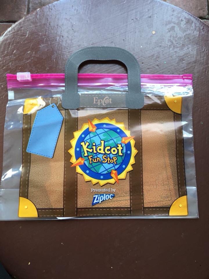 UponAStarTravel's tweet image. How cute are the new Kidcot Station souvenir luggage baggies?!
.
.
.
#epcot #kidcot #funstop #waltdisneyworld #souvenirs #disneyfun #ziploc #BestDayEver #happiestplaceonearth #makememories #uponastartravel