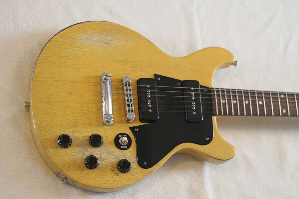 Paul Bulmer Gibson Les Paul Special Double Cut In Worn Tv Yellow T Co Uuscapkin2 Paul Bulmer Gibson Les Paul Special Double Cut In Worn Tv Yellow T Co Uuscapkin2
