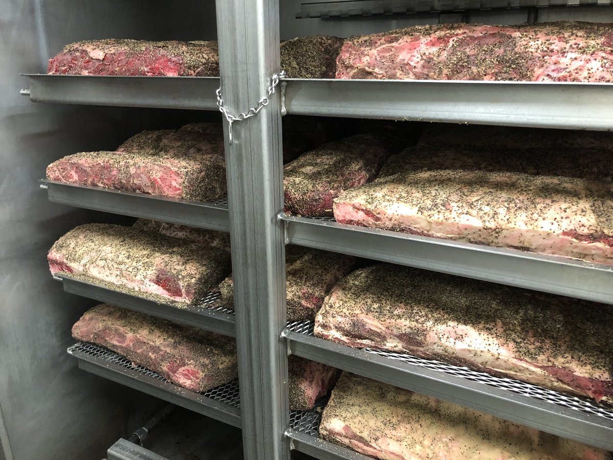 ABC13CourtneyC's tweet photo. This is going to be some good eatin’ by dinner time! The Prime Rib dinner is something to look forward to from what I hear! #BeefItsWhatsForDinner @KBTXNews #BCSC2018 https://t.co/5sOCOYPaZS