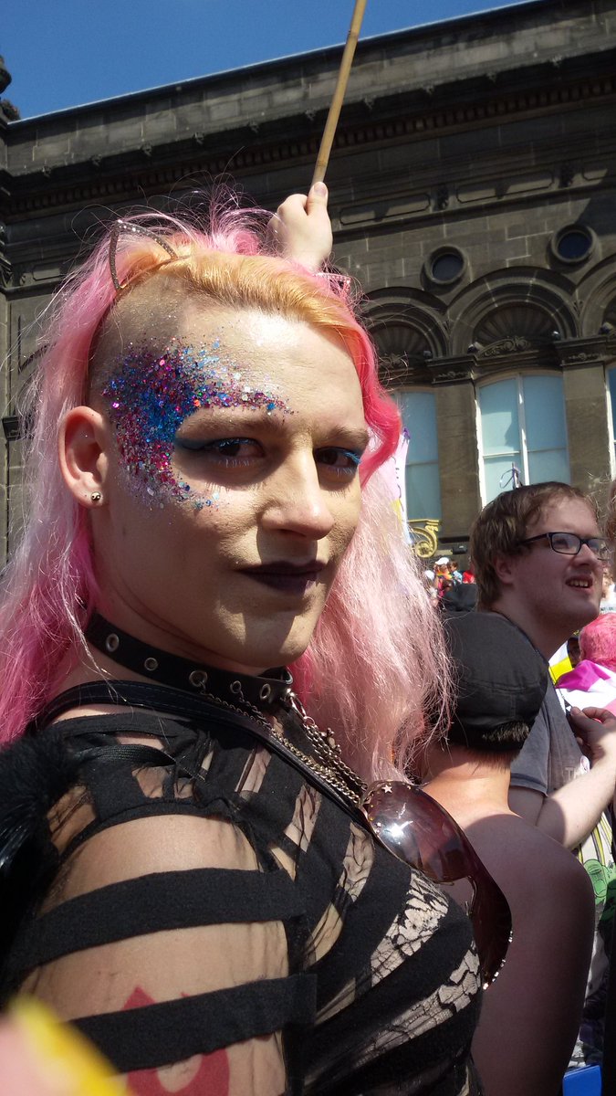 SharonSpinkAct's tweet photo. Moee pics from my first Leeds Pride. #LeedsPride2018 #LeedsPride #transleedspride #transleeds #lgbtqpride #lgbtq #leedslife #leeds @TransLeeds #loveislove #transgenderally #transally #TransIsBeautiful #transpride https://t.co/OxwOjaVyaM