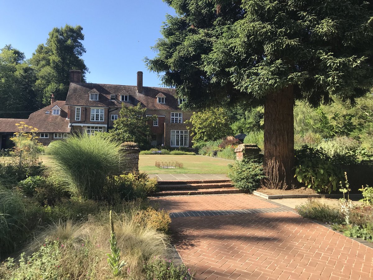 jonradfordsax's tweet photo. Really lovely concert last night with #KaoliOno in this special venue at the Great Comp Music Festival @GreatCompGarden. Very excited to be on my way up to Edinburgh now for @ROSLARTS recitals @edfringe @RoyalScotsClub with @AshleyFripp and #WilliamVann https://t.co/SV74JeJmcV