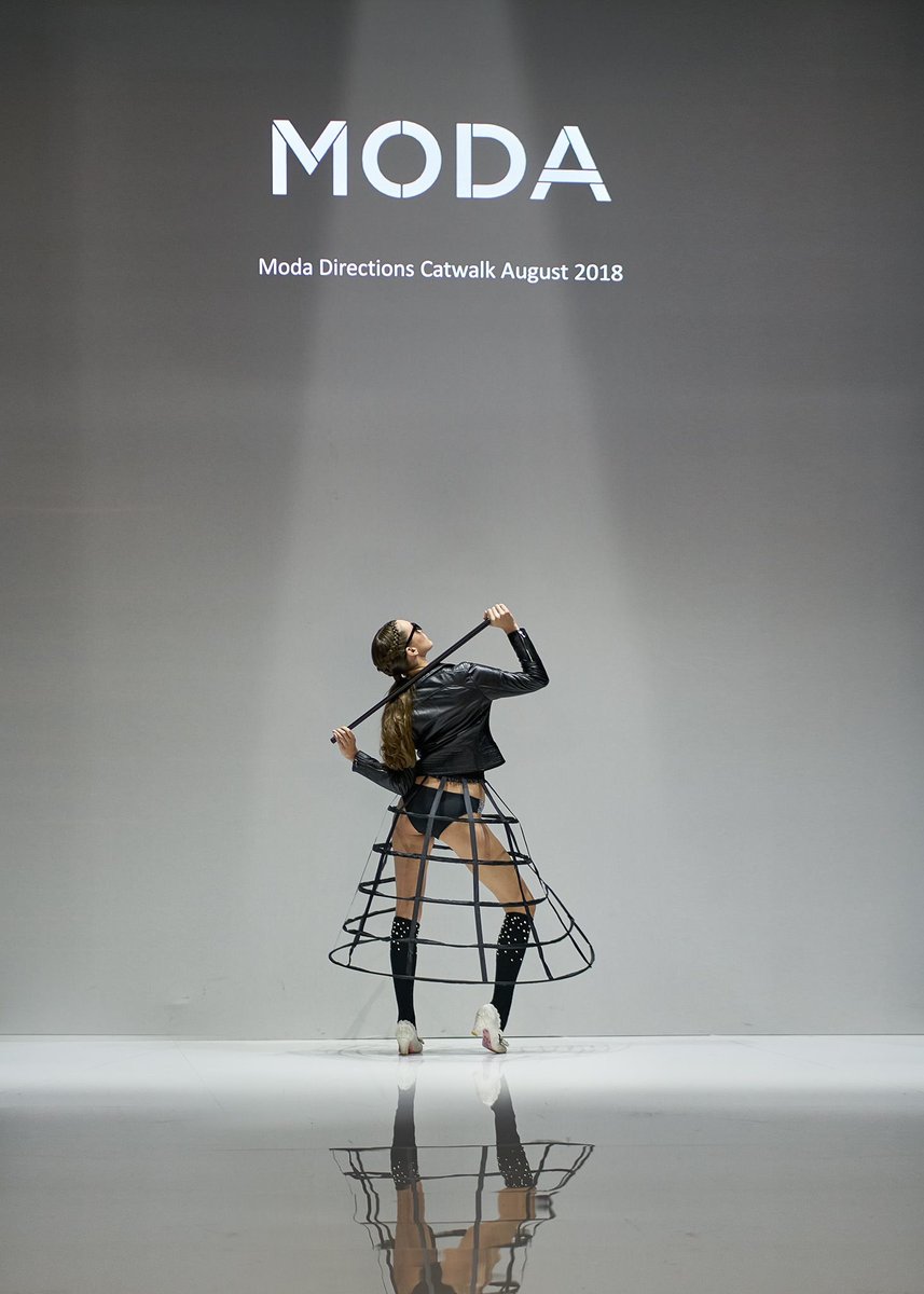 ModaExhibitions's tweet photo. Don’t miss the next Moda Directions catwalk! Today at 13.45 over in Hall 19.
#ModaExhibitions #FashionIsLive https://t.co/I8Sy9saj6L