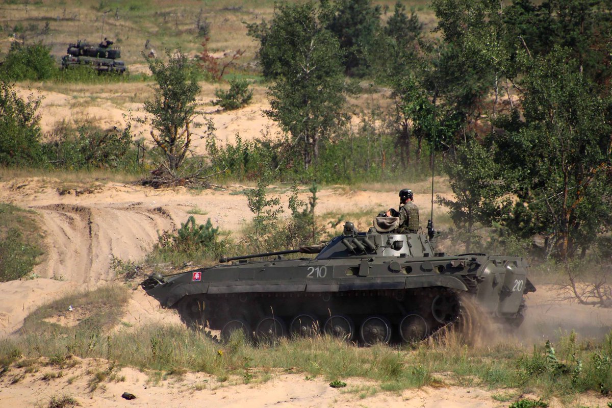 balt_security's tweet photo. Armoured and mechanized units from 🇮🇹🇵🇱🇸🇰🇪🇸 with .@NATO's enhanced Forward Presence #eFP battle group in Latvia #BGLVA during breaching operations procedures at Ādaži Training Area 🇱🇻. #WeAreNATO #eFPLatvia https://t.co/ZznqBmhpzY