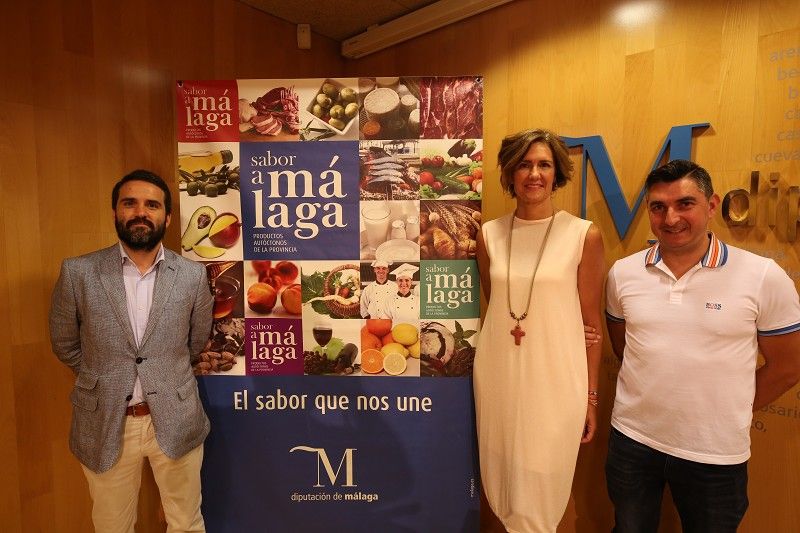 SaboraMalaga's tweet photo. Estepona acogerá seis conciertos gratuitos durante la celebración del V Certamen Mundial de Jamón 'Popi' (@cortador_p). El evento se celebrará en el paseo marítimo Pedro Manrique del 10 al 15 de agosto de 19.00 a 2.00 h. :D https://t.co/Uq4pQehGUf https://t.co/mZqTj5zl3a