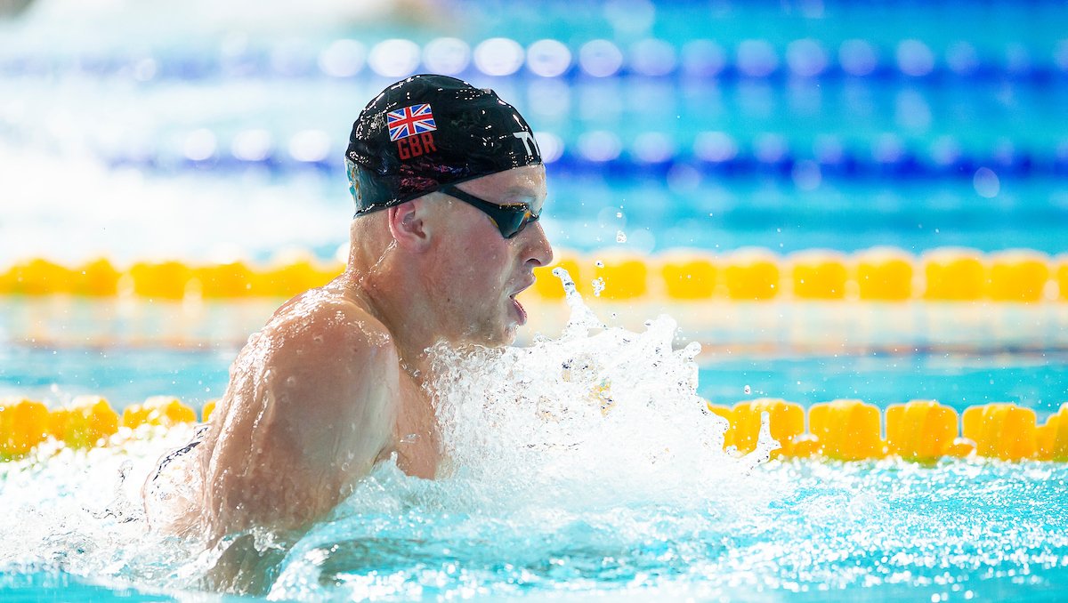 Then <a href="/Ge0rgiaDavies90/">Georgia Davies</a> <a href="/Dawson_Kathleen/">Kathleen Dawson</a> progressed to the 100m backstroke semis
and <a href="/NicholasPyle1/">Nicholas Pyle</a> <a href="/adam_peaty/">Adam Peaty OBE</a> <a href="/charlatkinson/">char</a> and <a href="/freyaandersonn/">Freya Anderson MBE</a> helped Great Britain secure a final spot in the Mixed 4 x 200m medley relay.
#TheMoment <a href="/Glasgow2018/">Glasgow 2018</a>