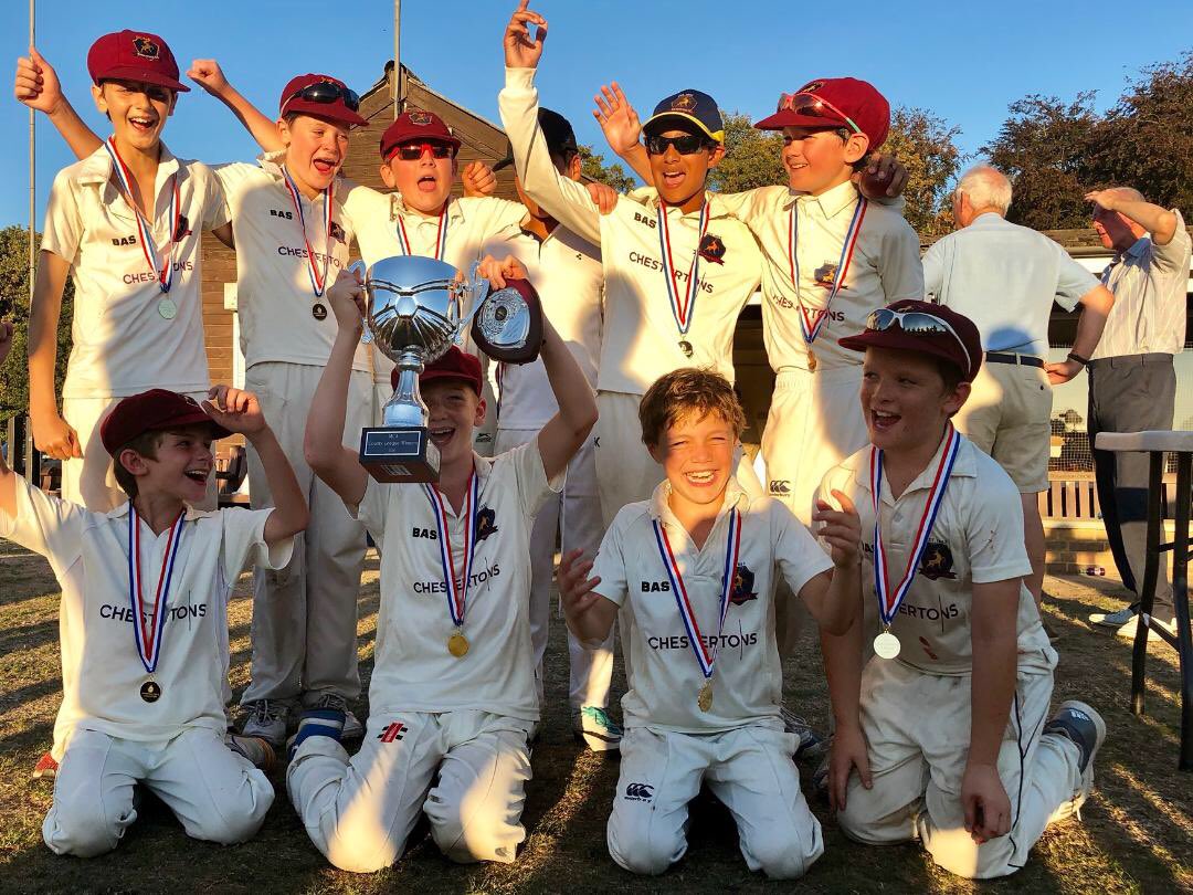 Our Under 11’s. Champions of Middlesex #youngrangers ⁦@Chestertons_Kew⁩ ⁦@ChestertonsGB⁩