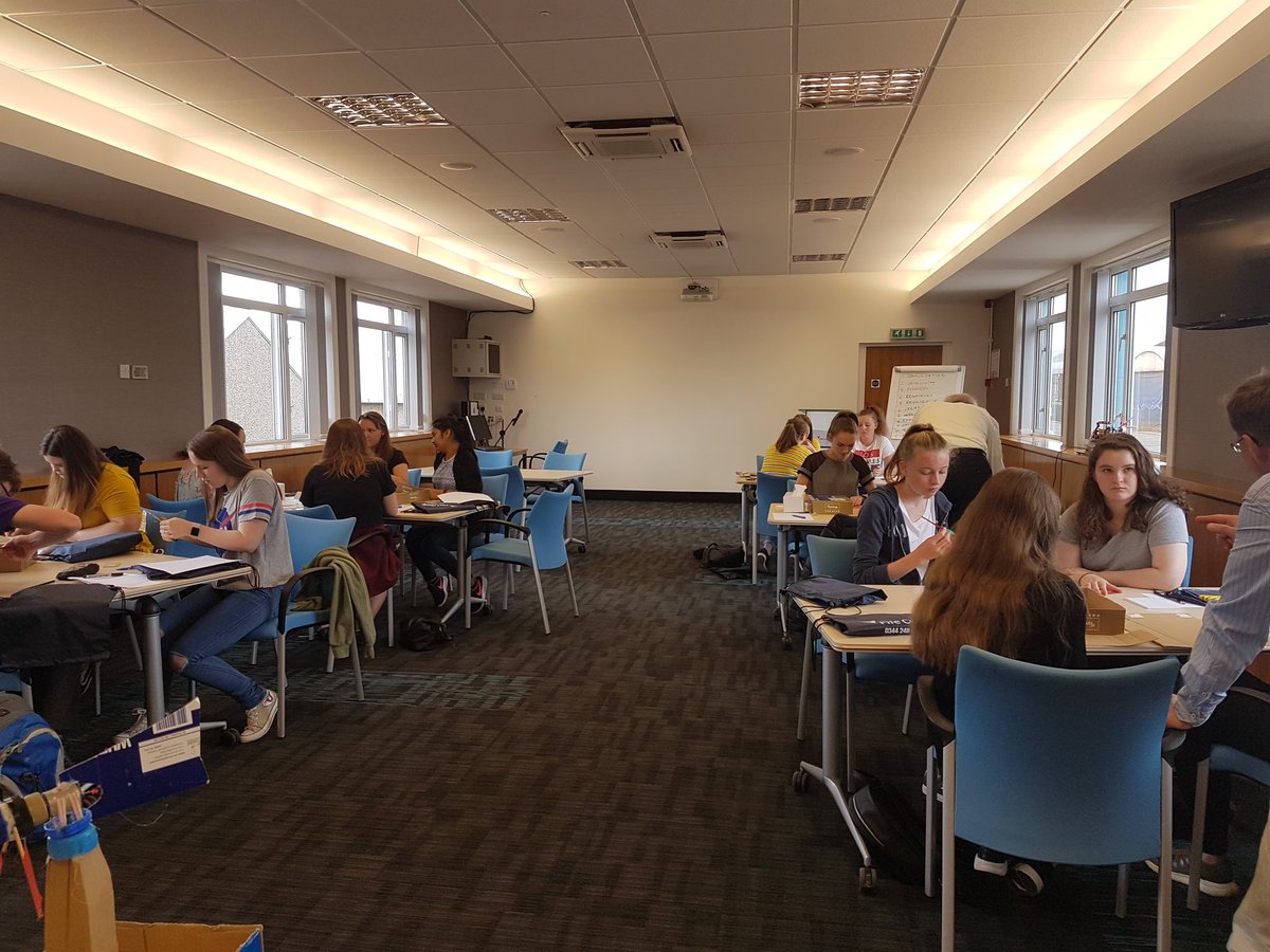 Girls into engineering summer school event is in full swing at Roysth campus! <a href="/fifecollege/">Fife College</a> #YOYP2018 #YoE