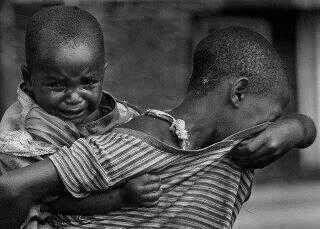 لِلبُكاء ذَرّوة , وذرّوة البُكاء هي ( الحُرّقة ) ف لا تُجَرِب أنّ تُذيق أحَدْ ( حُرّقة البُكاء ) ..!!