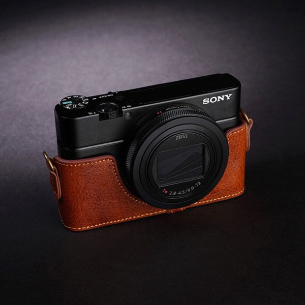 NineSelect's tweet photo. TP Original
SONY RX100M6用ケース
多数ご予約いただきました
人気アイテムが新入荷しました。
https://t.co/5SL9Zjfi5Q
#tp #tporiginal #cameracase #カメラケース #sony #rx100m6 #ソニー #dscrx100m6 #nineselect https://t.co/V3QRZJZ9LA