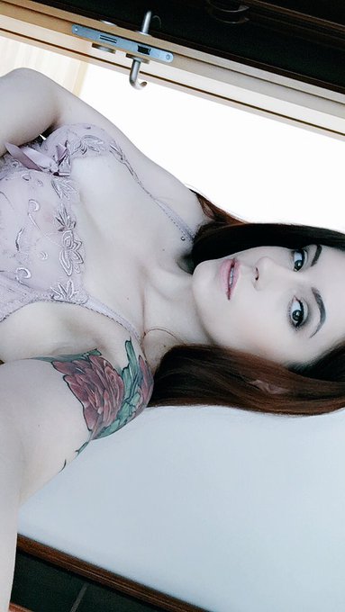 Before and after makeup 😘 https://t.co/qTVGkAUsJi<a href="/tag/newprofilepic"class="tags"><span>#newprofilepic</span></a>