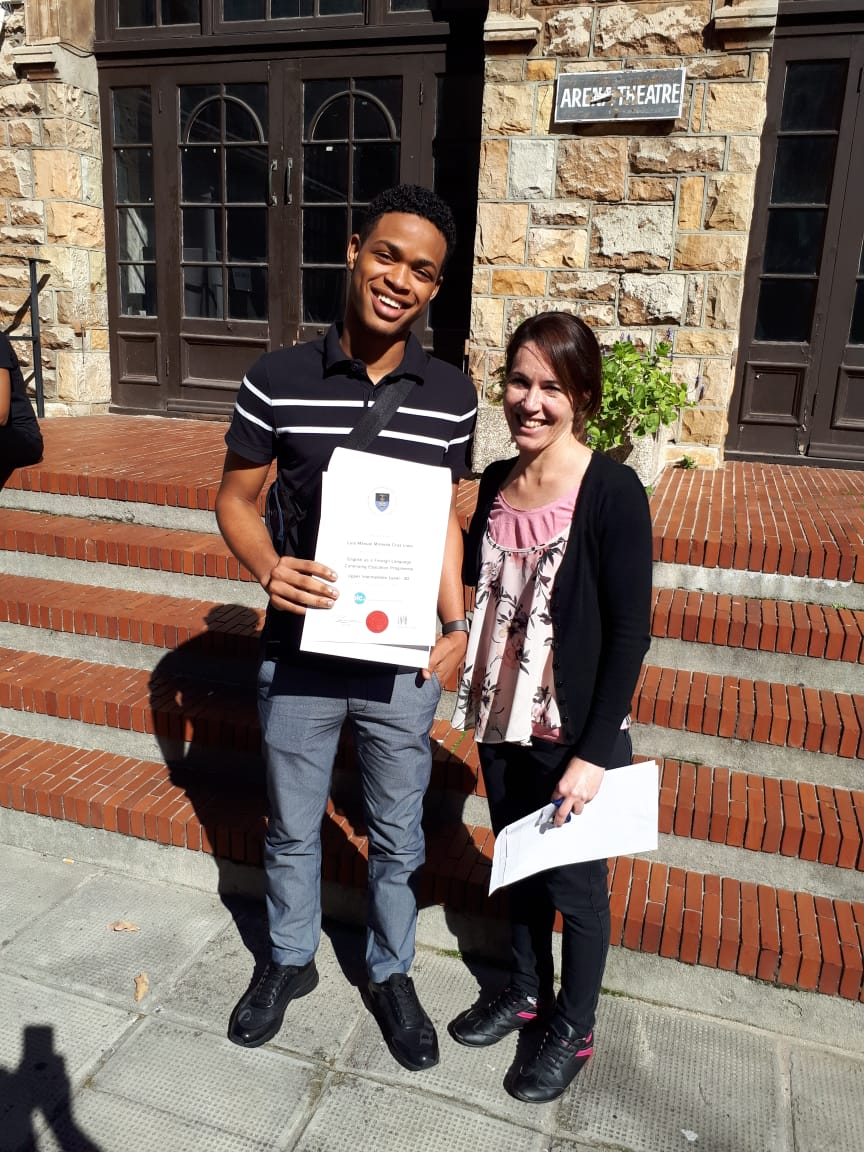 UCT_ELC's tweet photo. Congratulations to Zain, Luis and Jeongha who graduated on Friday. #UCTGraduation #UCTcertificate #LoveCapeTown #ELC #UCTEnglish #UCT #LearnEnglish #englishinCapetown #EnglishSchool #EnglishClasses #EnglishCourseInCapeTown https://t.co/Cm4TdfSGsr