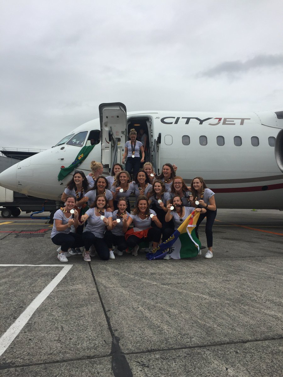 DublinAirport's tweet photo. There are special days @DublinAirport then there are exceptionally special days @irishhockey #IrishPride ☘️ https://t.co/Brf0nvLgpz
