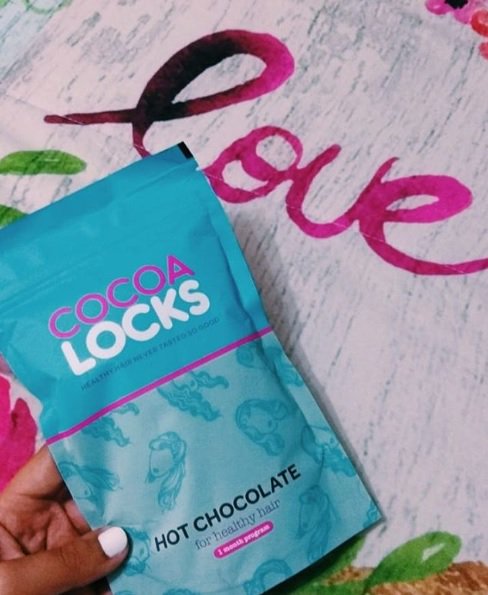 misscupcakeblog's tweet image. This Chocolate Shake is here! Contains vitamins to boost your hair growth plus it&apos;s vegetarian. 🍫 @cocoalocks #cocoalocks #cocoa #hotchocolate #healthyhair #cocoahair #beauty #healthy #blogger #vegetarian
