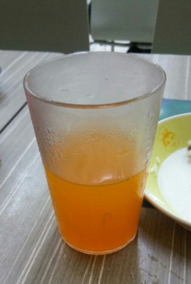 Anonymoiselle's tweet image. 1. Jollibee 7-20-18

#OneLessStraw