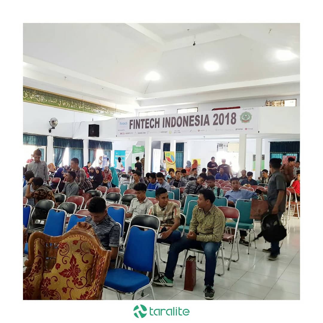 Taralite_id's tweet photo. Pada tanggal 27 Juli 2018 lalu, Taralite berpartisipasi dalam acara Ternate Fintech Fair 2018 yang bertujuan mengedukasi masyarakat setempat mengenai dunia Fin-tech yang sedang berkembang saat ini. 
Terima kasih pada IAIN Ternate, (AFTECH) serta OJK atas kesempatan yang diberikan https://t.co/H2Vi7OJCuc