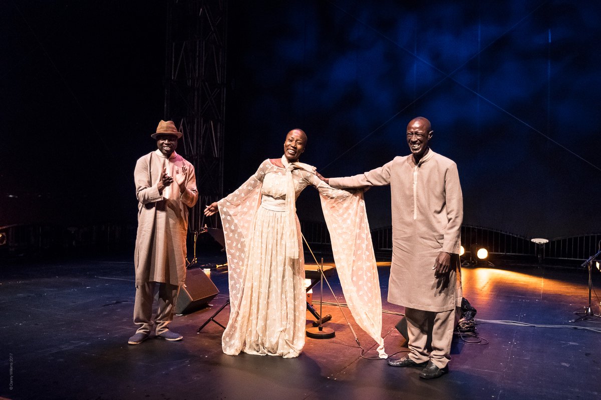 GDTFestival's tweet photo. ROKIA TRAORÉ / DREAM MANDÉ-DJATA på @STORA_TEATERN  23 aug. Biljetter: https://t.co/rqMQmNClv7 https://t.co/SC6rx1FMQf