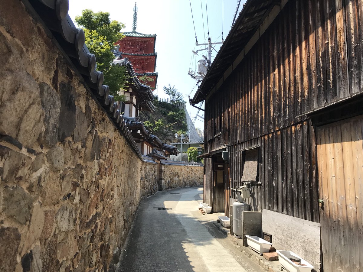 秋風 小豆島 迷路の街 妖怪美術館などがあるお洒落な街 秋風 小豆島 迷路の街 妖怪美術館などがあるお洒落な街