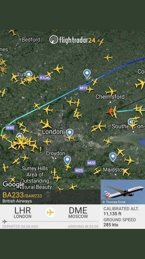 999London's tweet photo. #HeathrowAirport #BA223
UPDATE: The BA 787 Dreamliner is now over the #Essex area close to #Southend. Not long until the aircraft beings it’s descent into #Heathrow. The flight has declared a technical issue to Air Traffic Control over Latvia. Pic @flightradar24 https://t.co/6xZLEItyBa