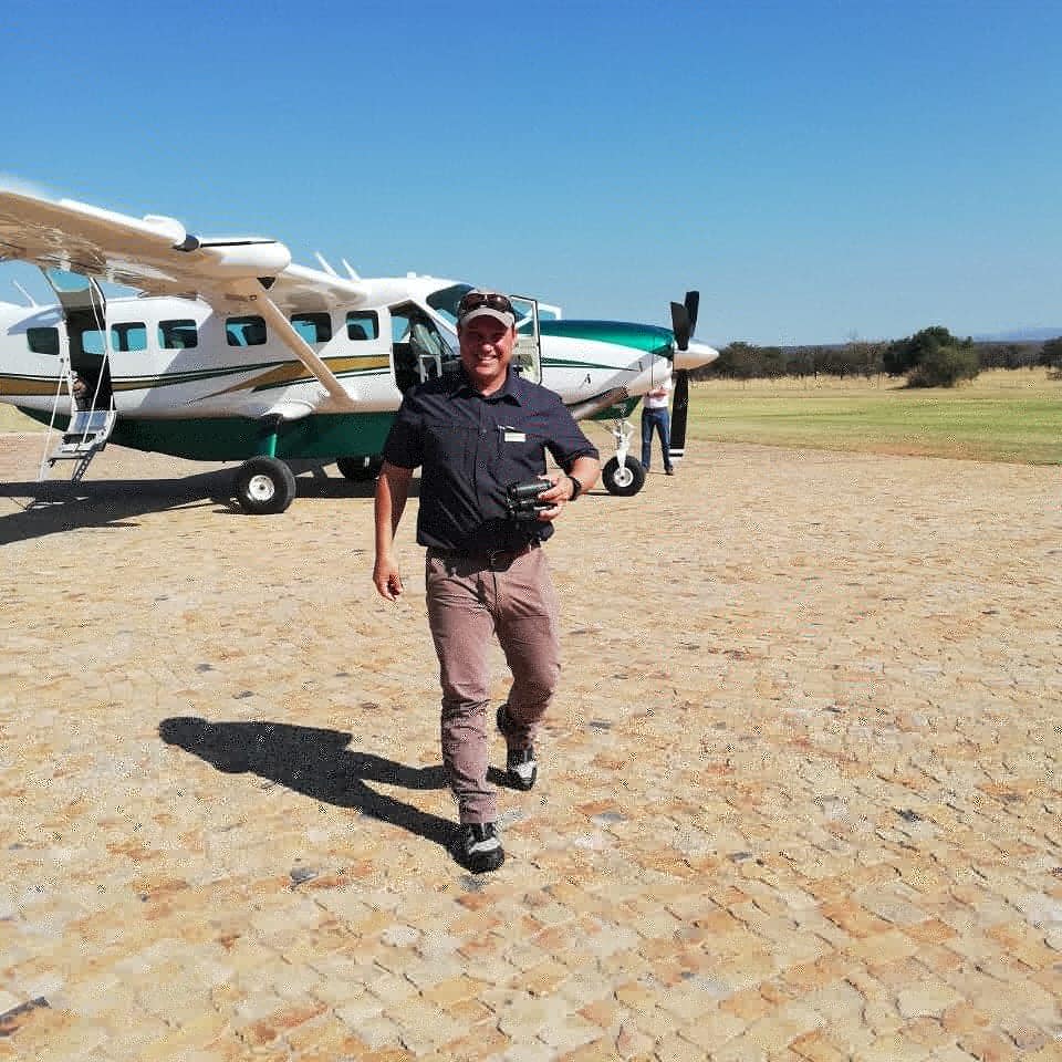 studgamebreeder's tweet photo. Next group arrives at Phala Phala Wildlife.

#clientflyintrip #SGB2018 #gameauction #wildsveiling #gamebreeders #wildboer #SouthAfrica #SuidAfrika https://t.co/i7eNyvPZXi