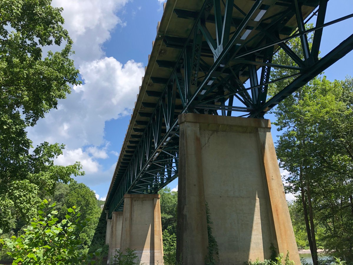 Heavy Bridge Maintenance On Twitter Don T Judge A Bridge By Its Surface This Unique Bridge Over The White River Between Beaver Lake And Table Rock Lake Looks Like A Normal Steel Girder