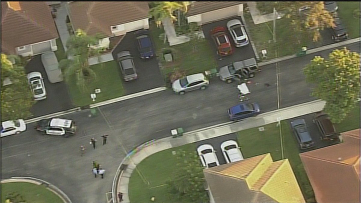 BSO deputies investigate fatal shooting in Tamarac bit.ly/2KxETQP?utm_so… https://t.co/tIyEzf1BJO